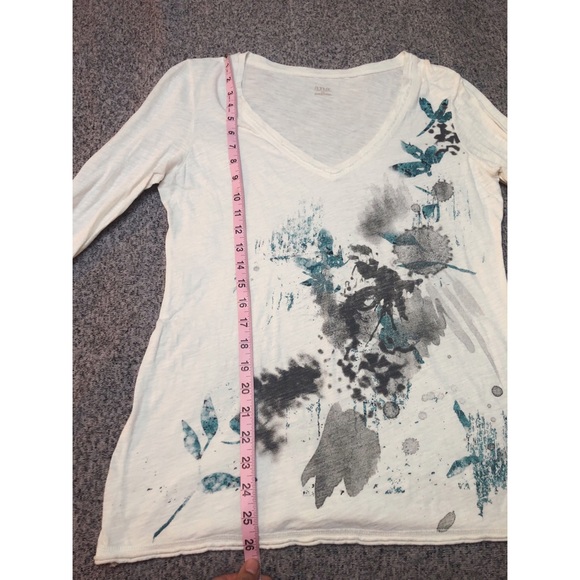 A.n.a Cream Long Sleeve Top Size Large - Picture 5 of 7